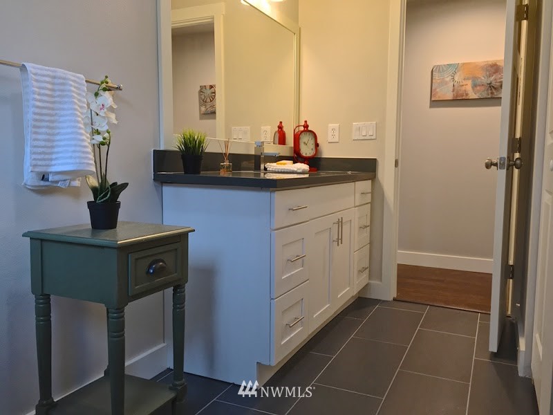 520 Stevens Avenue Northwest Renton, WA 98057 - Photo 22 of 25