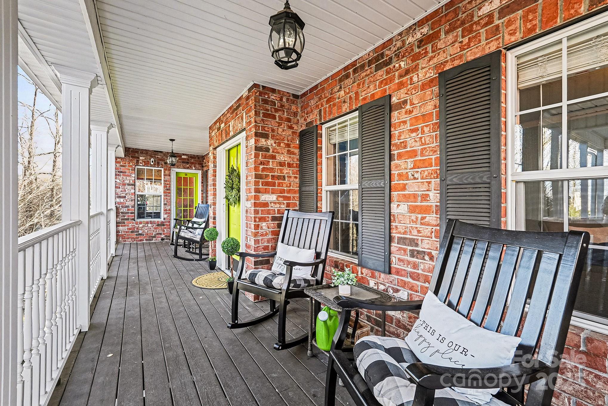 646 High Quarry Road Hendersonville, NC 28791 - Photo 3 of 46 Gallery Image 3