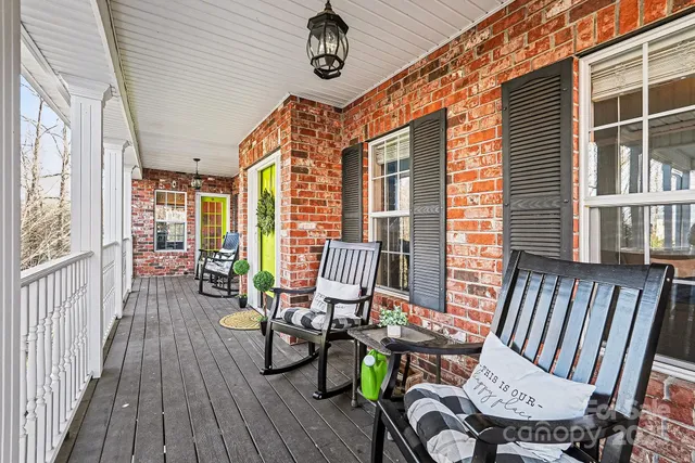 $459,990 | 646 High Quarry Road, Hendersonville, NC 28791