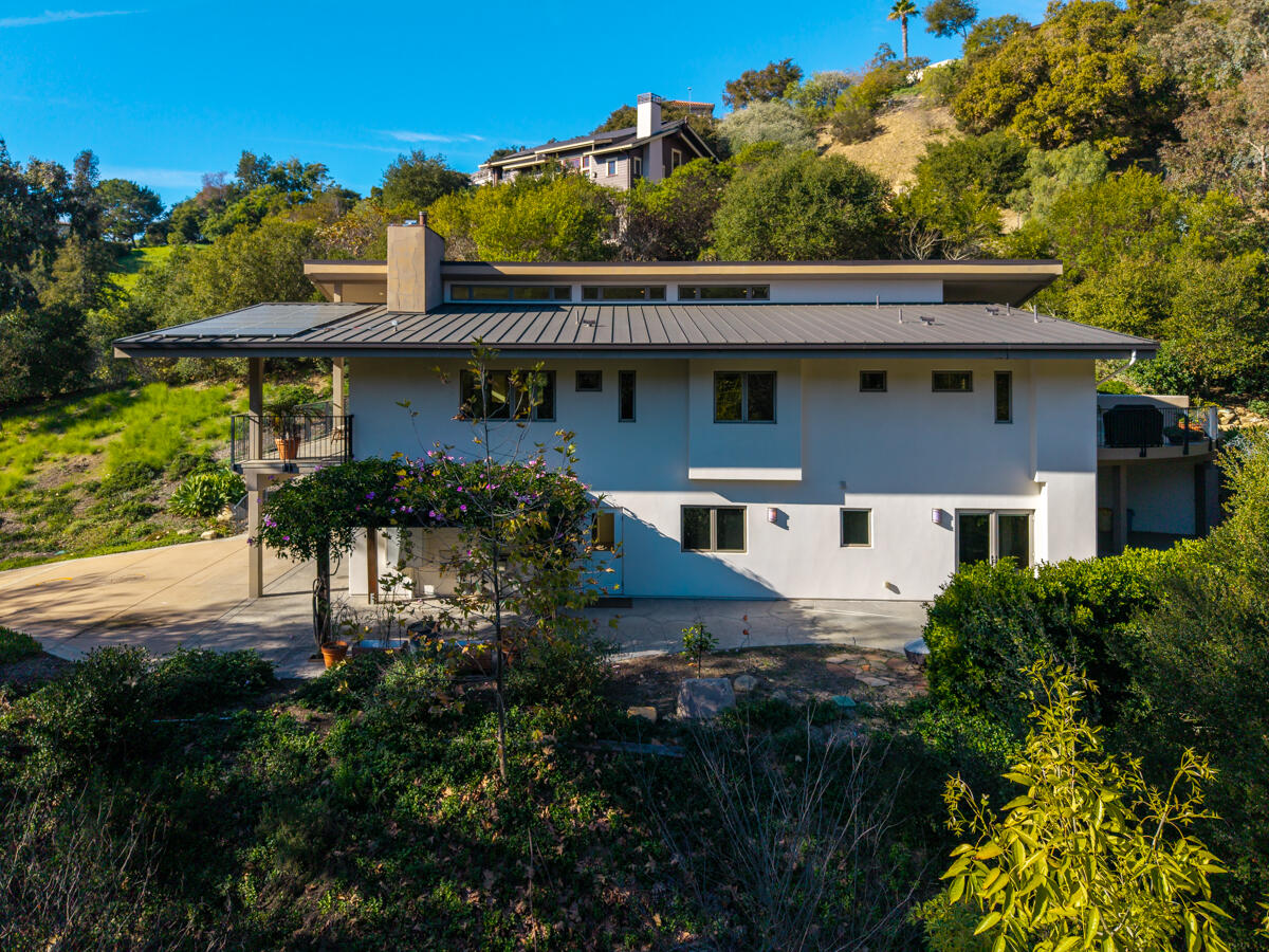 2800 Palomino Ridge Lane Santa Barbara, CA 93105 - Photo 48 of 53 DJI_20251217052133_0205_D_ROY