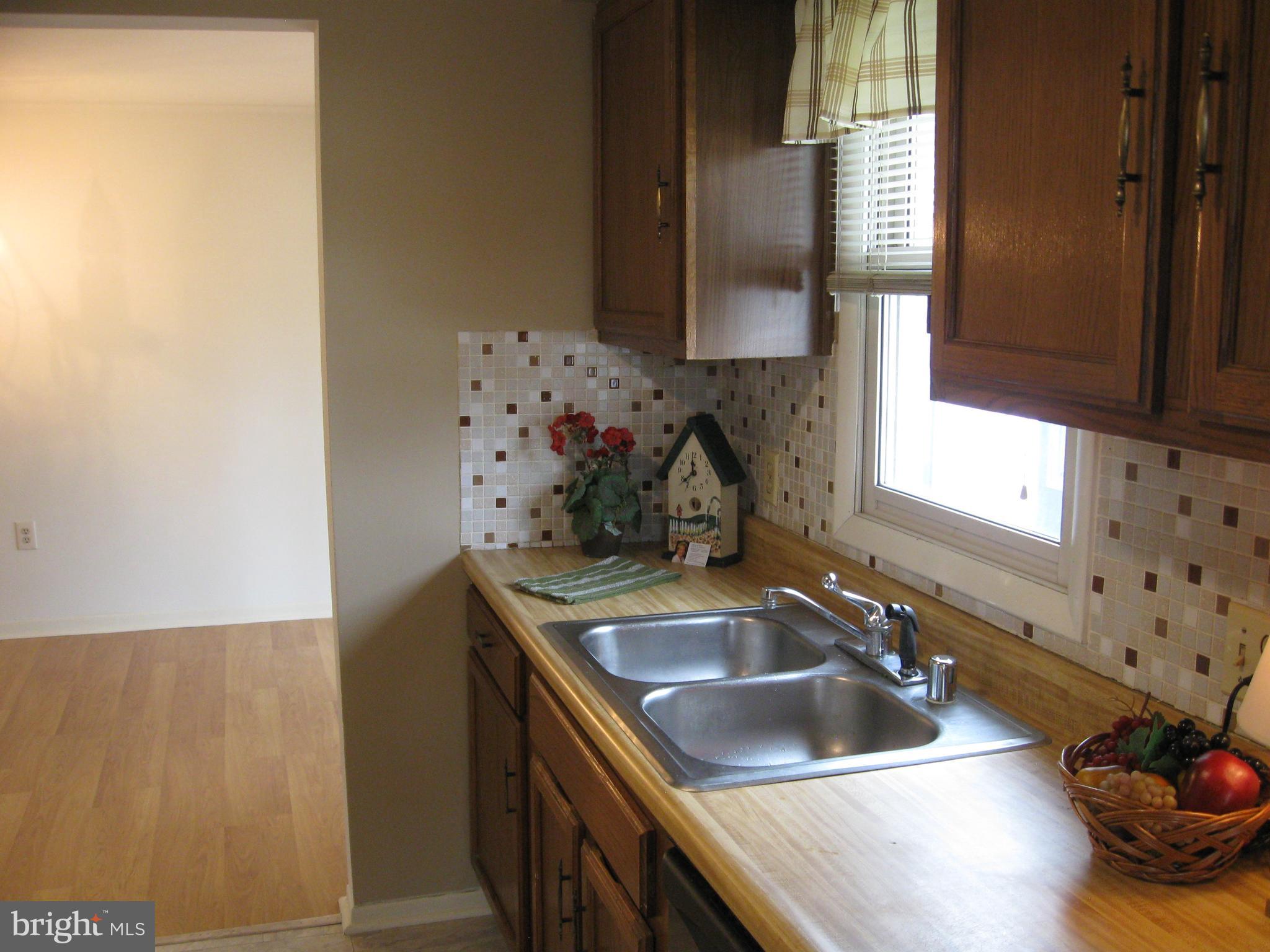 8 Hogback Road Trenton, NJ 08620 - Photo 11 of 22