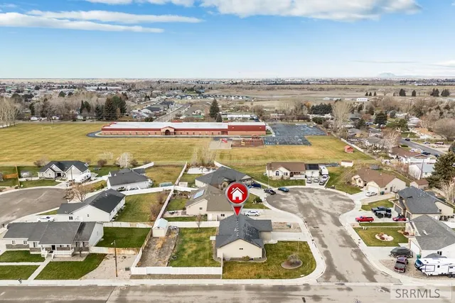 $425,000 | 805 West Falcon Circle, Blackfoot, ID 83221