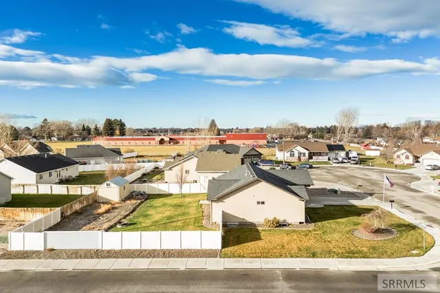 $425,000 | 805 West Falcon Circle, Blackfoot, ID 83221