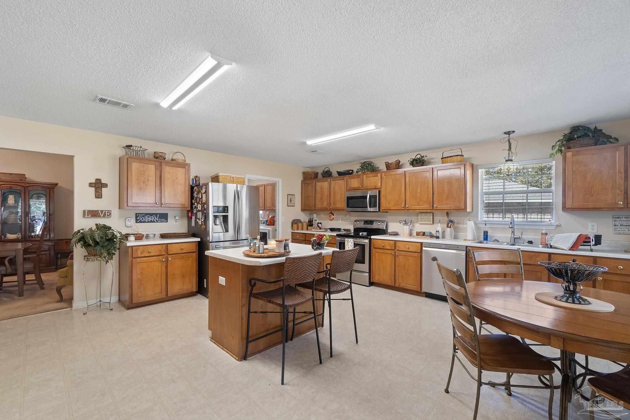 3656 Berrypatch Lane Pace, FL 32571 - Photo 13 of 44 Gallery Image 13
