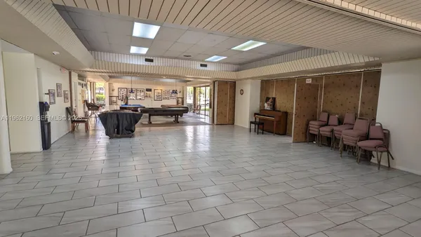 $130,000 | 8000 Sunrise Lakes Drive North, Unit 309, Sunrise, FL 33322