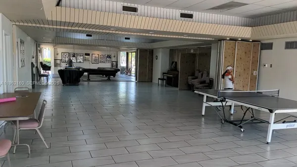 $130,000 | 8000 Sunrise Lakes Drive North, Unit 309, Sunrise, FL 33322