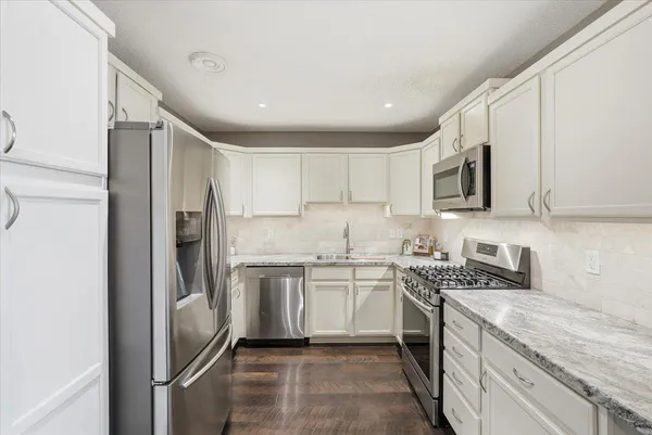 $239,900 | 300 Cedar Street, Unit 72, Baldwin, WI 54002