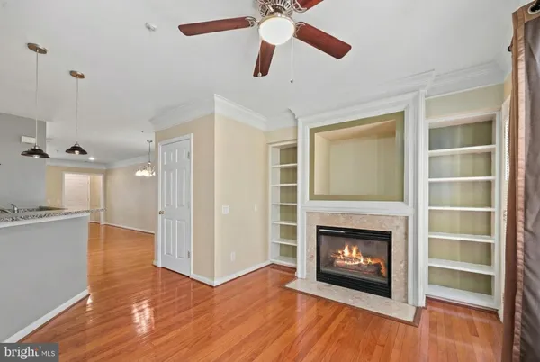 $2,600 | 21877 Elkins Terrace, Sterling, VA 20166