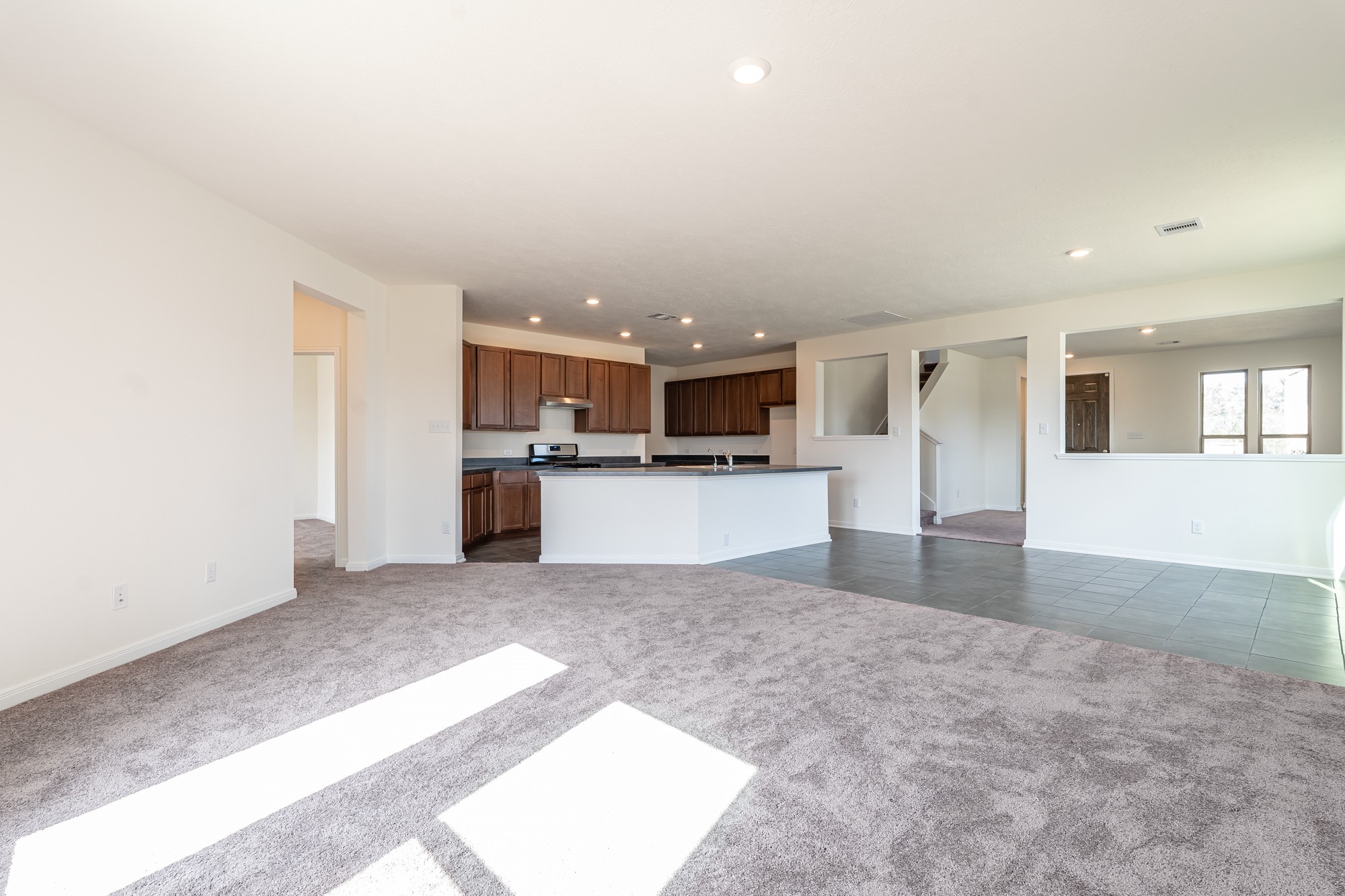 6120 Whitewing Road Rosenberg, TX 77469 - Photo 13 of 35 a view of a kitchen with a sink