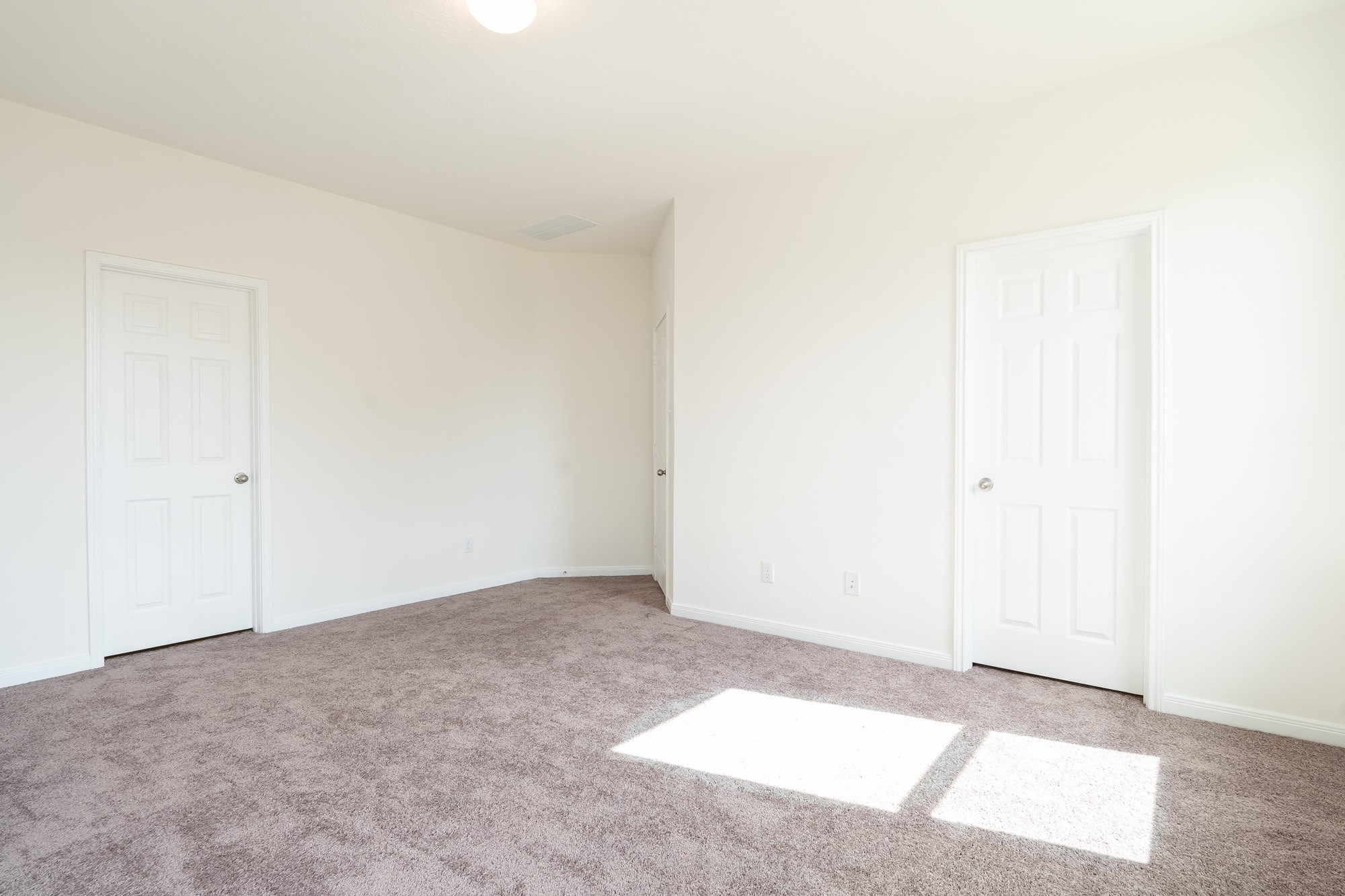 6120 Whitewing Road Rosenberg, TX 77469 - Photo 20 of 35 a view of an empty room