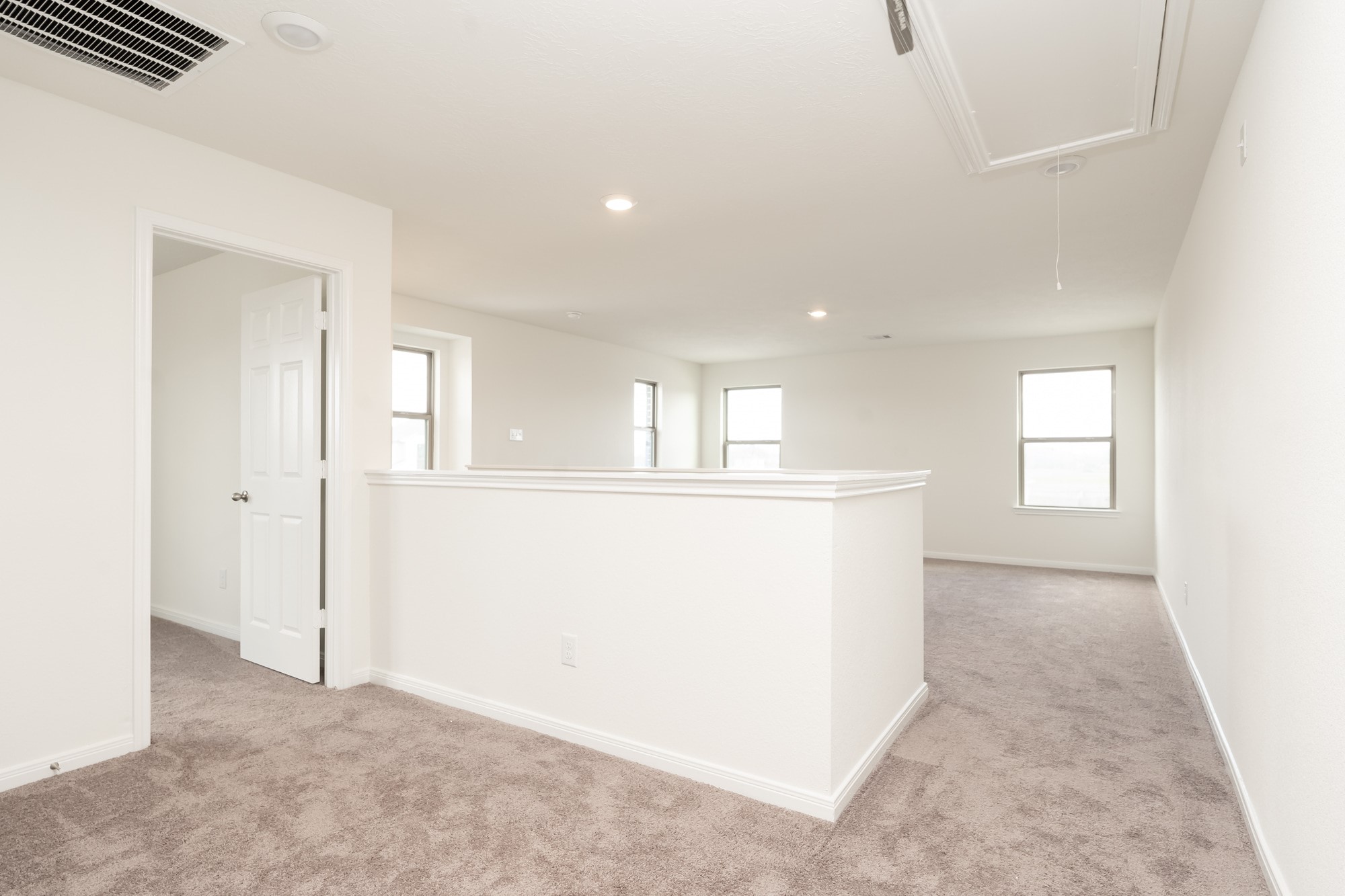 6120 Whitewing Road Rosenberg, TX 77469 - Photo 28 of 35 an empty room with windows