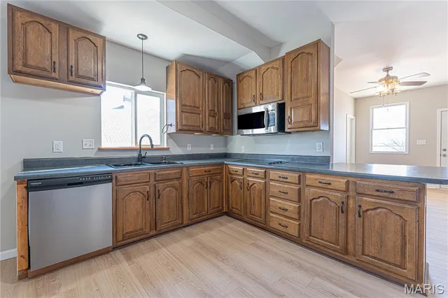 $215,000 | 105 East Roosevelt Avenue, Union, MO 63084