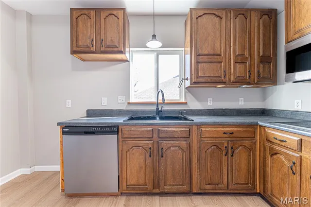 $215,000 | 105 East Roosevelt Avenue, Union, MO 63084