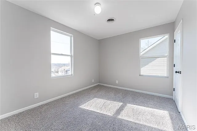 $215,000 | 105 East Roosevelt Avenue, Union, MO 63084