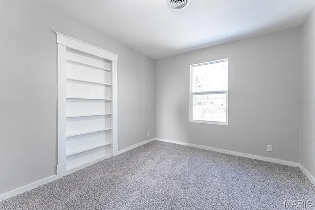 $215,000 | 105 East Roosevelt Avenue, Union, MO 63084