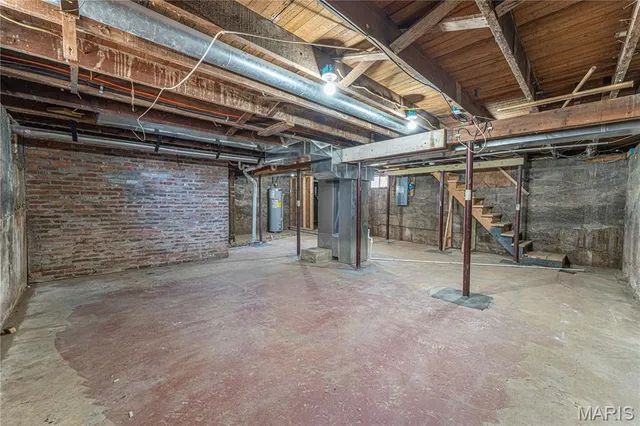 $215,000 | 105 East Roosevelt Avenue, Union, MO 63084