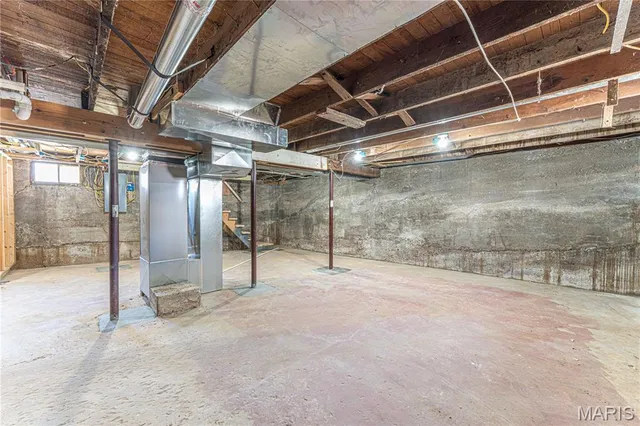 $215,000 | 105 East Roosevelt Avenue, Union, MO 63084