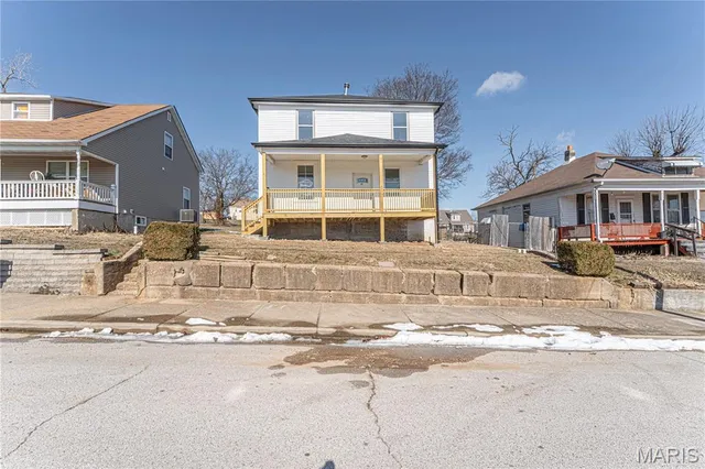 $215,000 | 105 East Roosevelt Avenue, Union, MO 63084