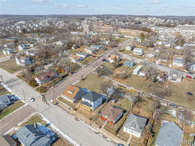 $215,000 | 105 East Roosevelt Avenue, Union, MO 63084