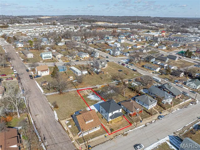 $215,000 | 105 East Roosevelt Avenue, Union, MO 63084