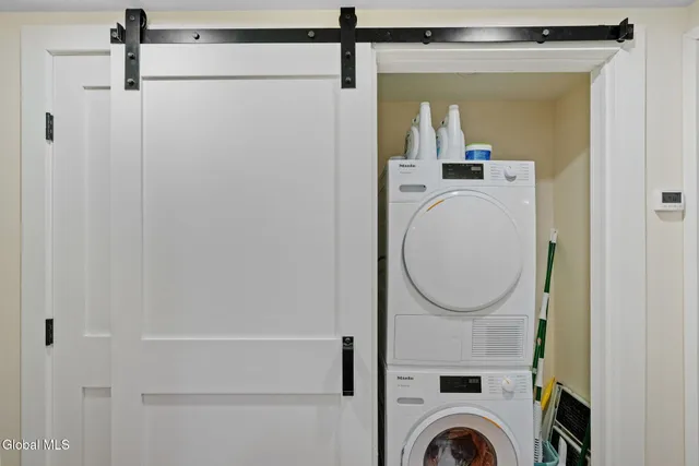 $549,900 | 228 Slade Hill Road, Westerlo, NY 12193