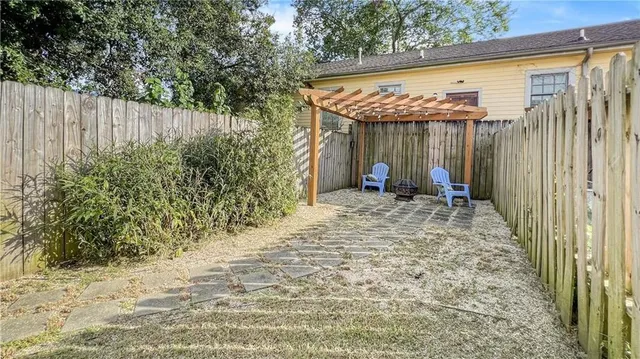 $2,300 | 2226 Conti Street, New Orleans, LA 70119