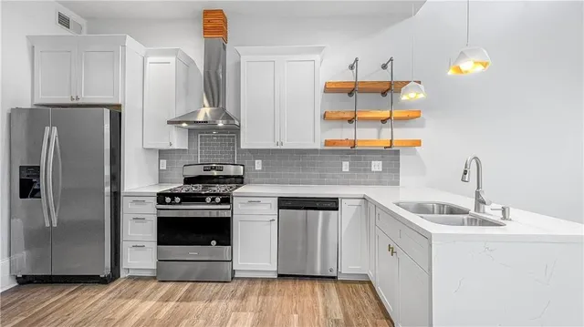 $2,300 | 2226 Conti Street, New Orleans, LA 70119