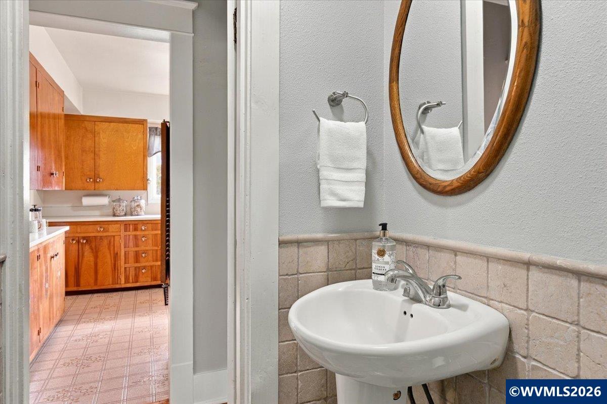 760 South Main Street Independence, OR 97351 - Photo 28 of 50 Gallery Image 28