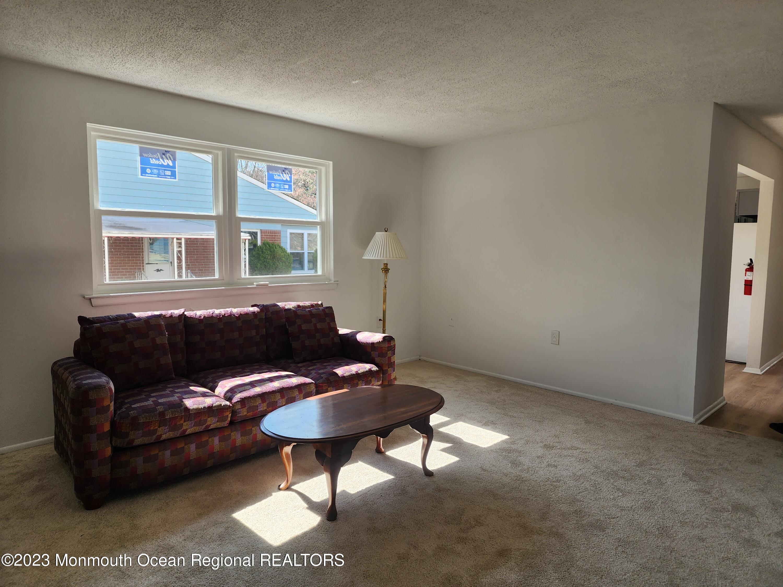987 Constitution Boulevard, Unit B Whiting, NJ 08759 - Photo 21 of 31 20230309_132529