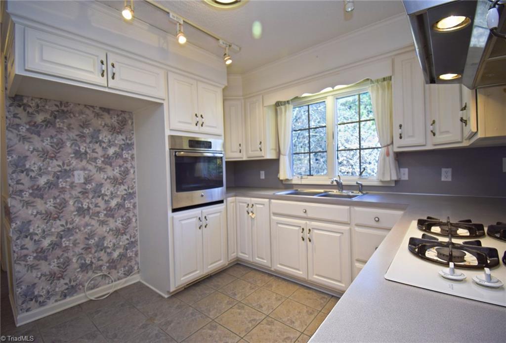 154 Orchard Road Moravian Falls, NC 28654 - Photo 10 of 35 Gallery Image 10