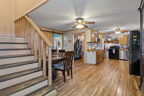 $500,000 | 3210 County Road 226, Giddings, TX 78942