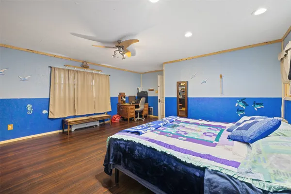 $500,000 | 3210 County Road 226, Giddings, TX 78942