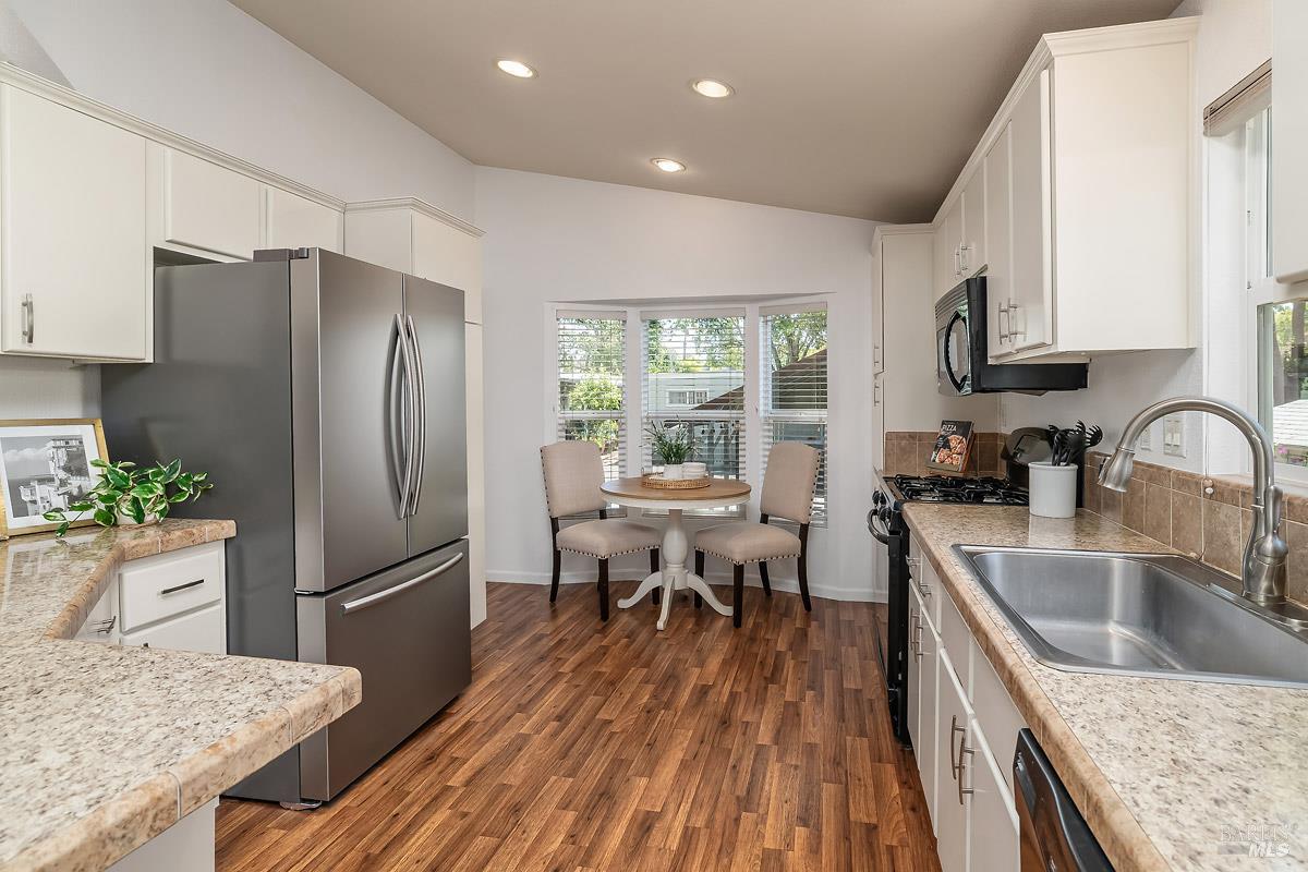 25 Oceano Place Novato, CA 94949 - Photo 13 of 34