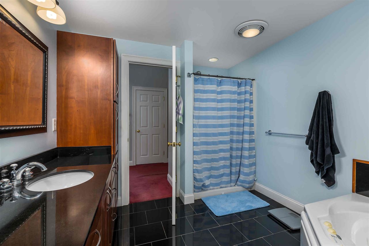 73 Greenleaf Parsons Road York, ME 03902 - Photo 18 of 31