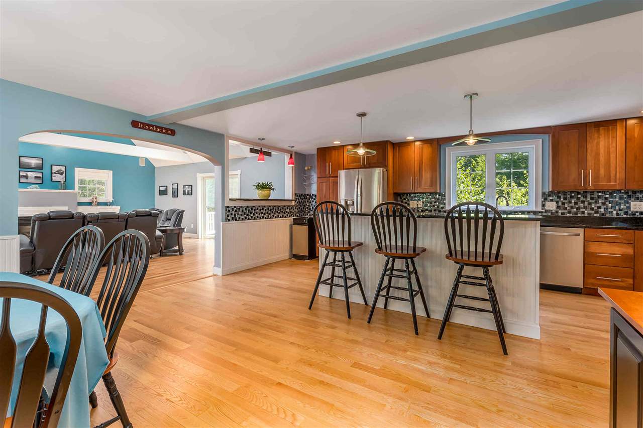 73 Greenleaf Parsons Road York, ME 03902 - Photo 6 of 31