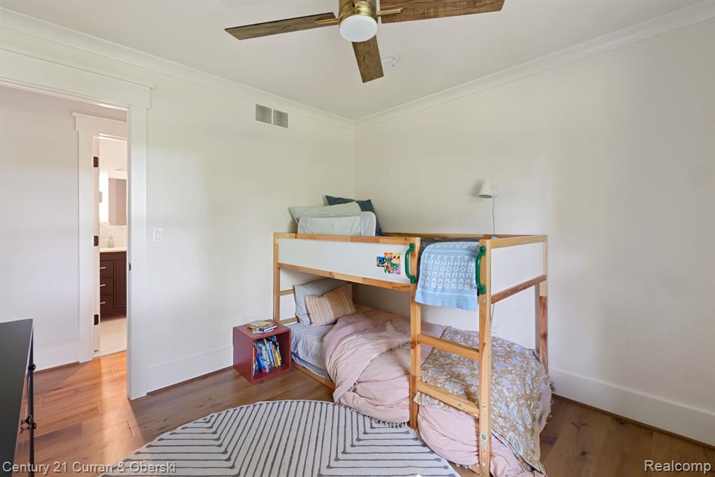 21651 Currie Road Northville, MI 48167 - Photo 29 of 52 Gallery Image 29
