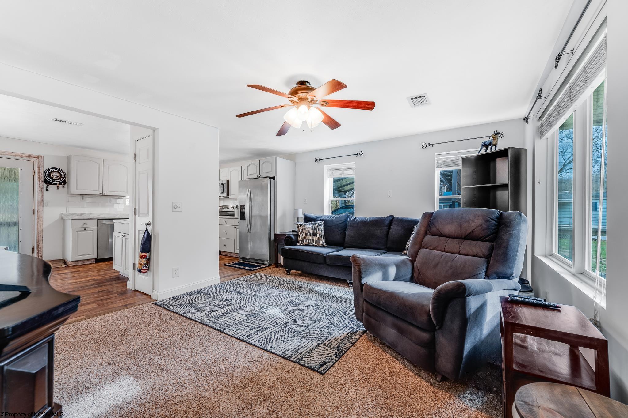 122 Robinson Run Road Maidsville, WV 26541 - Photo 11 of 45 Gallery Image 11