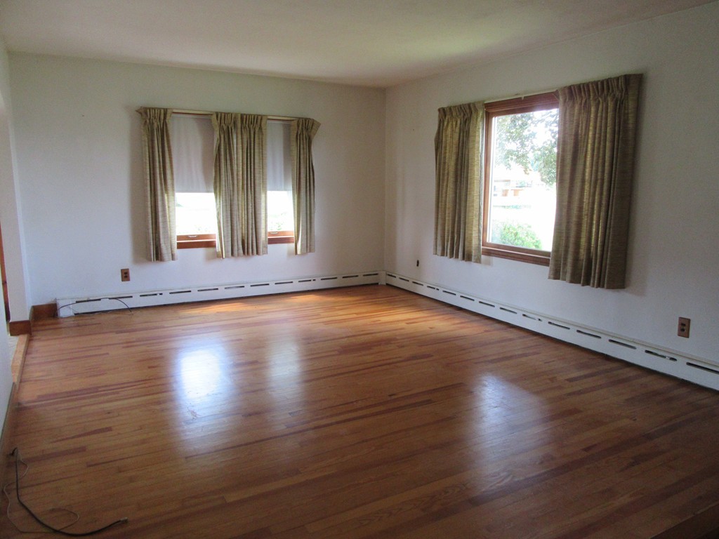 9 Chmura Road Hadley, MA 01035 - Photo 6 of 20 Gallery Image 6