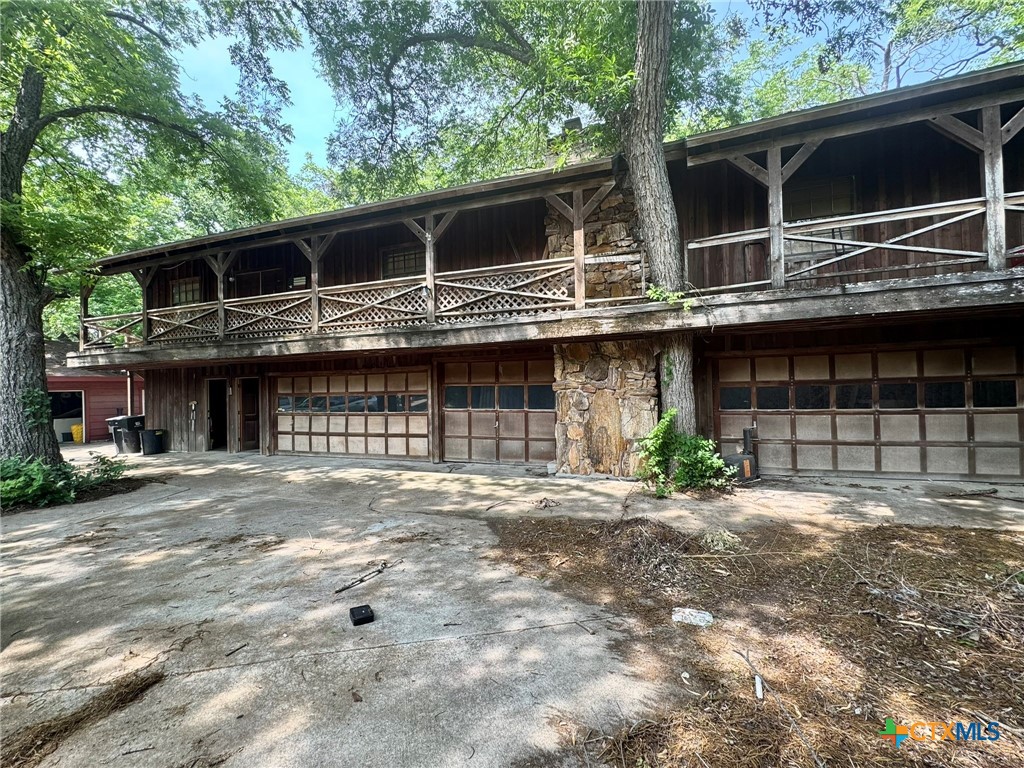 3221 West Ave R Temple, TX 76504 - Photo 41 of 48 a view of house with backyard space and balcony