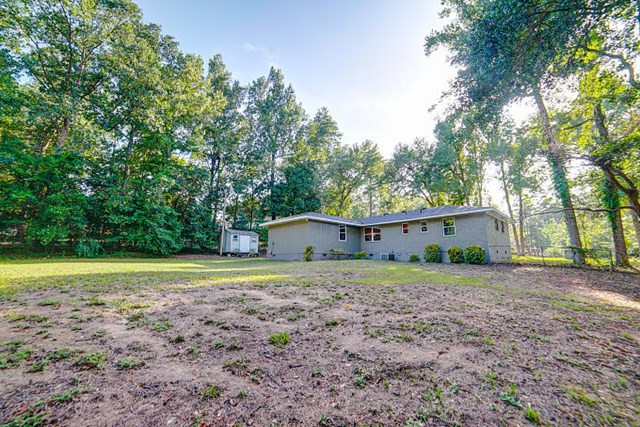 4072 Old Waynesboro Road Augusta, GA 30906 - Photo 4 of 32