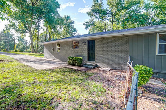 4072 Old Waynesboro Road Augusta, GA 30906 - Photo 6 of 32