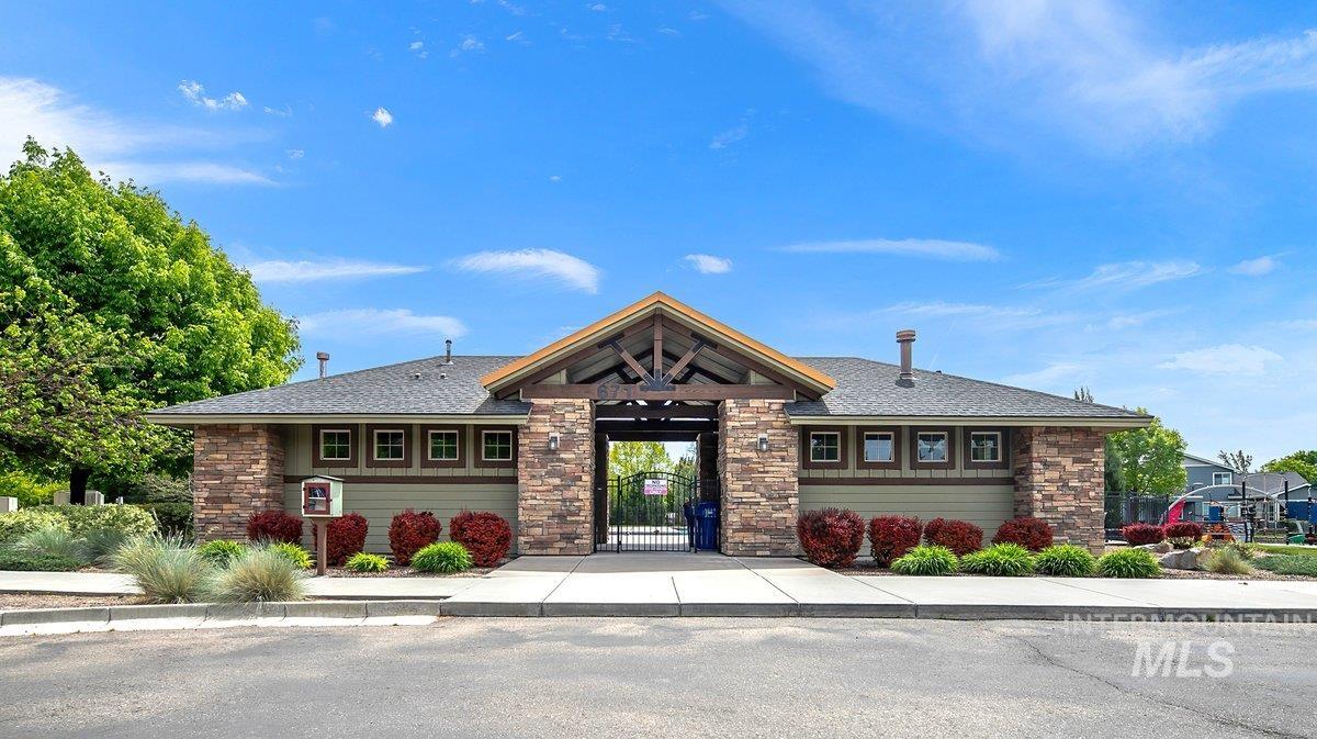 5850 West Rotherham Drive Eagle, ID 83616 - Photo 43 of 50 Paths, Ponds, Pool, Parks & Water Features
