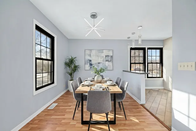 $345,000 | 161 Oakwood Drive, Bolingbrook, IL 60440