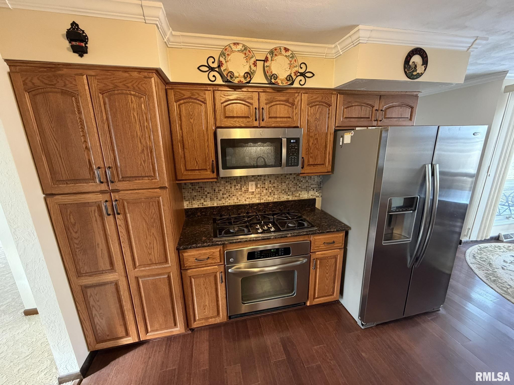 205 Ingersoll Boulevard Canton, IL 61520 - Photo 15 of 55