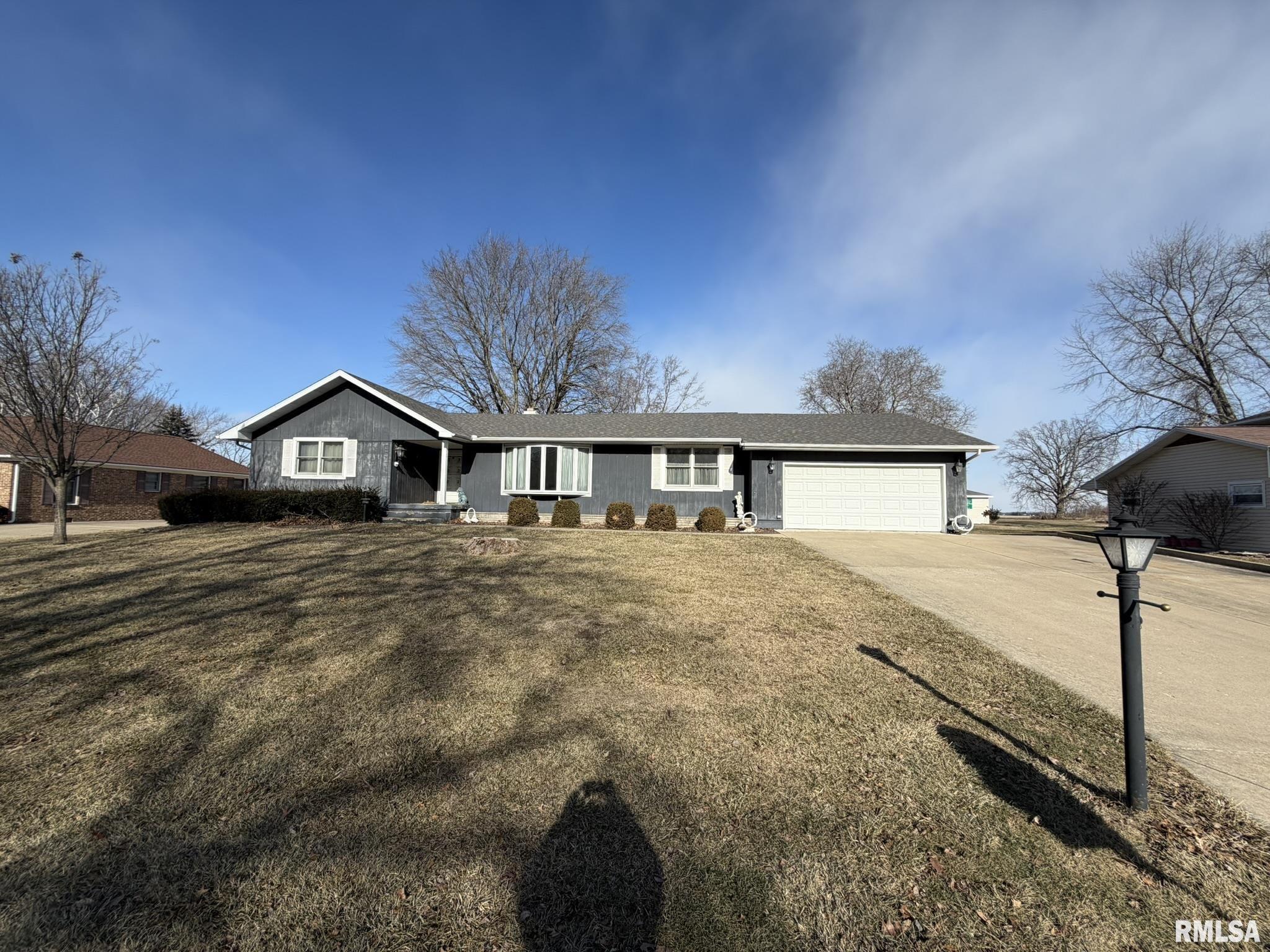 205 Ingersoll Boulevard Canton, IL 61520 - Photo 2 of 55