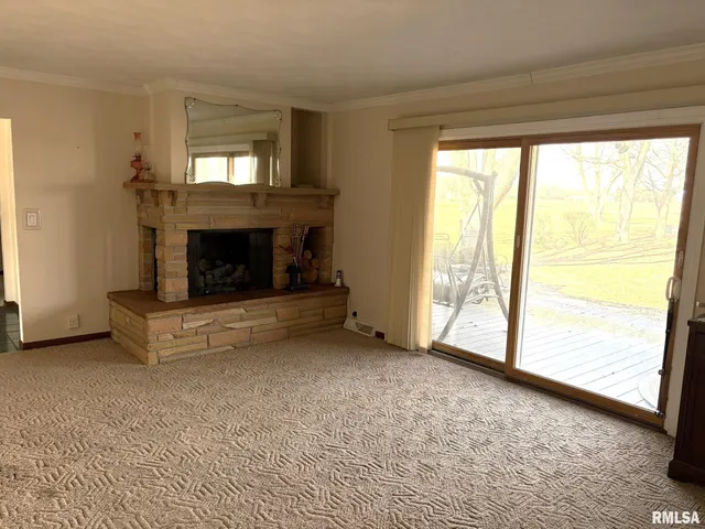 $225,000 | 205 Ingersoll Boulevard, Canton, IL 61520