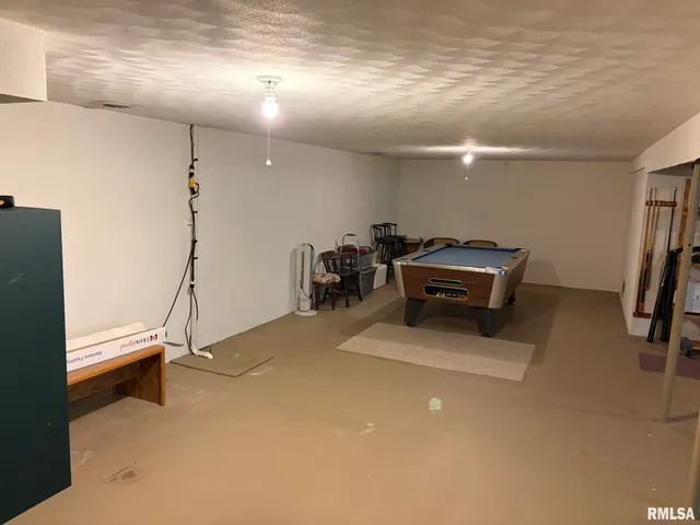 $225,000 | 205 Ingersoll Boulevard, Canton, IL 61520