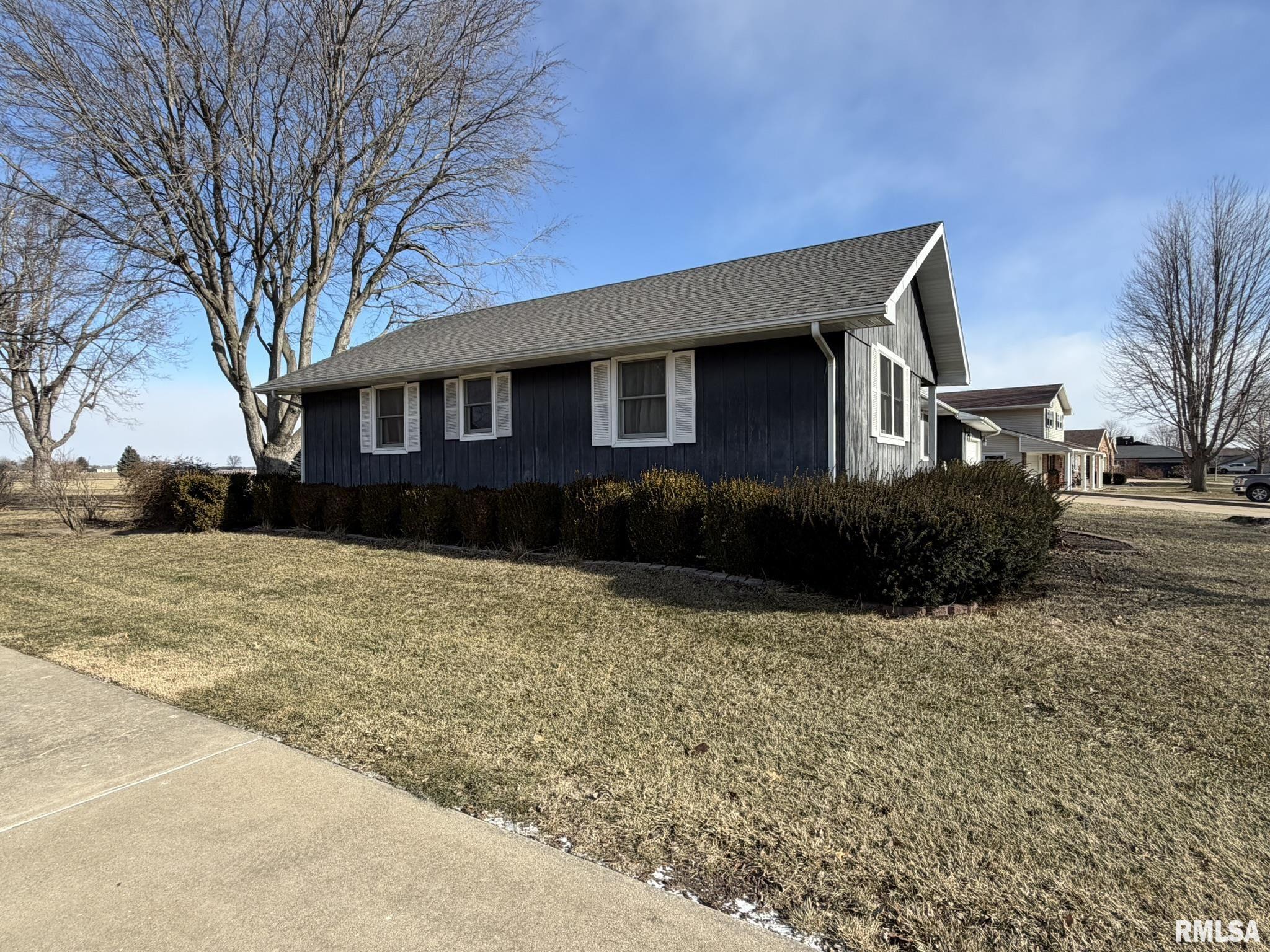 205 Ingersoll Boulevard Canton, IL 61520 - Photo 4 of 55