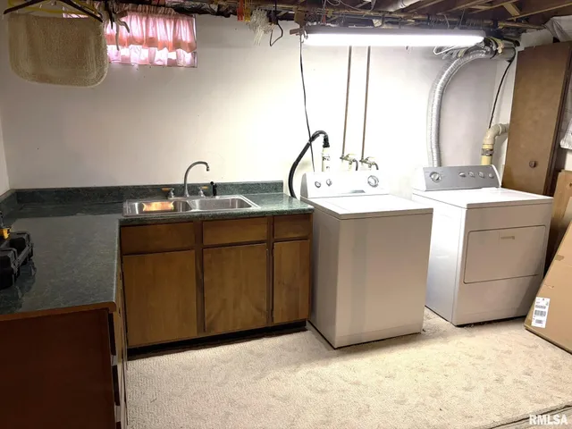 $225,000 | 205 Ingersoll Boulevard, Canton, IL 61520