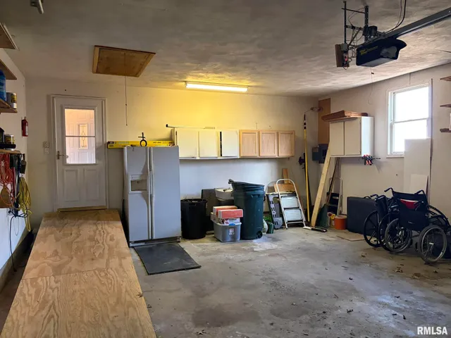 $225,000 | 205 Ingersoll Boulevard, Canton, IL 61520